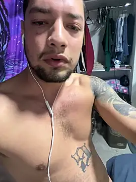 Snapshot of MrSoulMommy chatting on 02-06-26, 12:41 MrSoulMommy online show from 02-06-26, 12:41