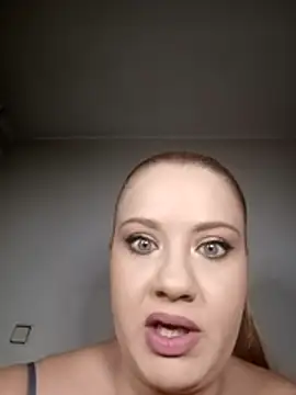 angelcurvy online show from 11-07-25, 06:08