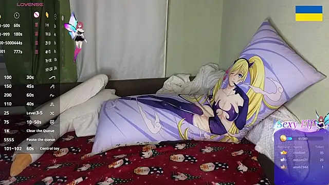 RedVelveten online show from 12-31-24, 09:28