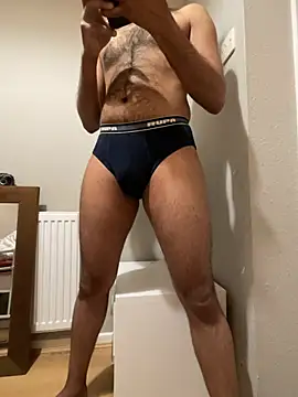 Snapshot of BigAddress0 chatting on 03-09-26, 11:09 BigAddress0 online show from 03-09-26, 11:09