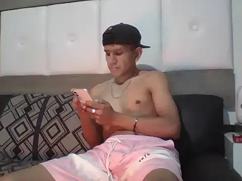 oiram27 online show from 11-27-25, 09:11