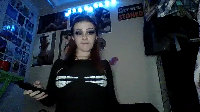 Snapshot of angel_star420864 chatting on 12-15-24, 03:45 angel star420864 online show from 12-15-24, 03:45