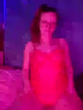 Snapshot of angel_star420864 chatting on 02-15-25, 03:42 angel star420864 online show from 02-15-25, 03:42