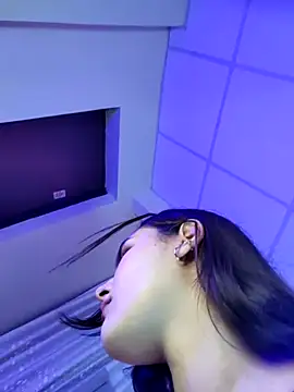 Snapshot of Aliison_Smith chatting on 03-14-25, 05:38 Aliison Smith online show from 03-14-25, 05:38