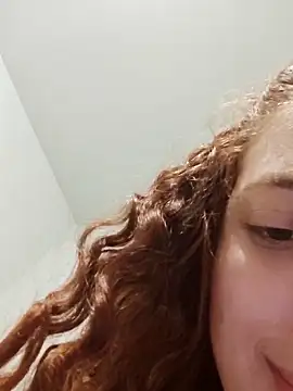 Snapshot of Sweetxxxmoore chatting on 03-18-25, 11:20 Sweetxxxmoore online show from 03-18-25, 11:20