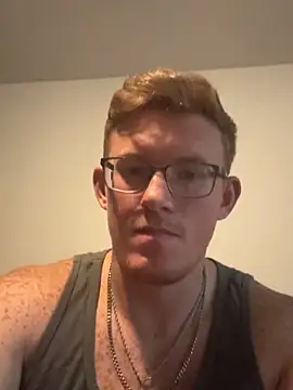 freckledginger369 online show from 12-18-25, 09:32