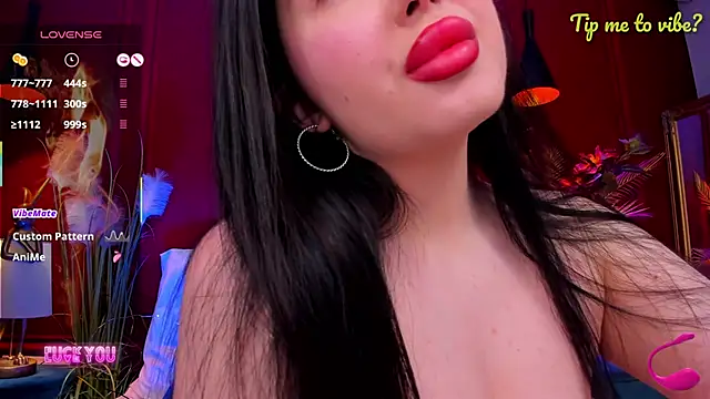 Snapshot of Mayzzie chatting on 06-08-26, 01:50 Mayzzie online show from 06-08-26, 01:50