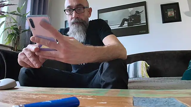 Snapshot of Kingsscepter chatting on 02-11-25, 02:46 Kingsscepter online show from 02-11-25, 02:46