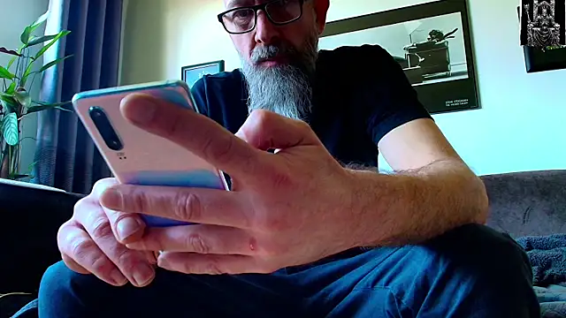 Snapshot of Kingsscepter chatting on 03-07-25, 02:01 Kingsscepter online show from 03-07-25, 02:01