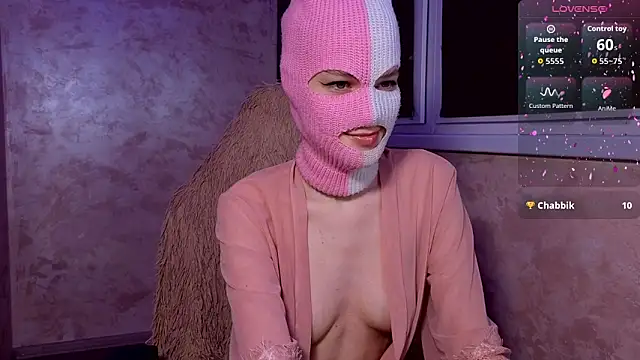 Domiiiniiicana online show from 04-01-26, 05:32