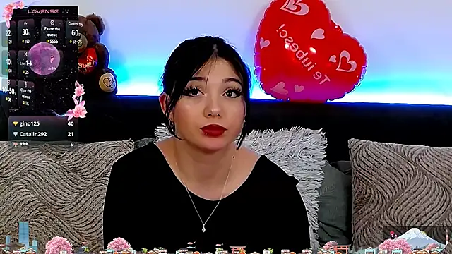 Snapshot of AveryWillow chatting on 02-21-25, 06:04 AveryWillow online show from 02-21-25, 06:04