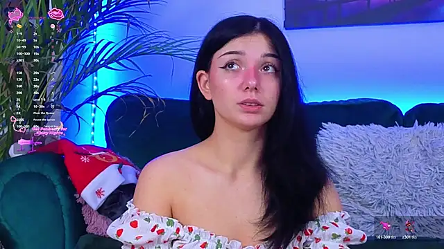 Snapshot of AveryWillow chatting on 12-02-25, 06:14 AveryWillow online show from 12-02-25, 06:14