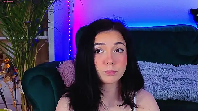 AveryWillow online show from 03-09-26, 10:03