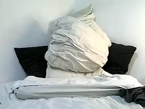 bruce bigg online show from 02-11-25, 03:40