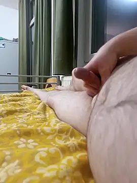 Snapshot of awesome-dirty-dick chatting on 12-04-25, 04:44 awesome-dirty-dick online show from 12-04-25, 04:44