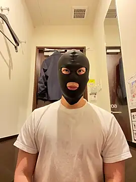 Snapshot of Ash_zzz chatting on 03-17-25, 01:29 Ash zzz online show from 03-17-25, 01:29