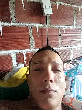 Snapshot of tayson_ chatting on 01-16-25, 06:06 tayson online show from 01-16-25, 06:06