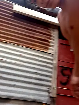 Snapshot of tayson_ chatting on 10-22-25, 11:10 tayson online show from 10-22-25, 11:10