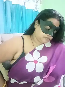 Snapshot of monaa chatting on 07-08-26, 11:15 monaa online show from 07-08-26, 11:15