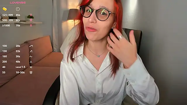 Dora Marcelli online show from 10-11-25, 06:56