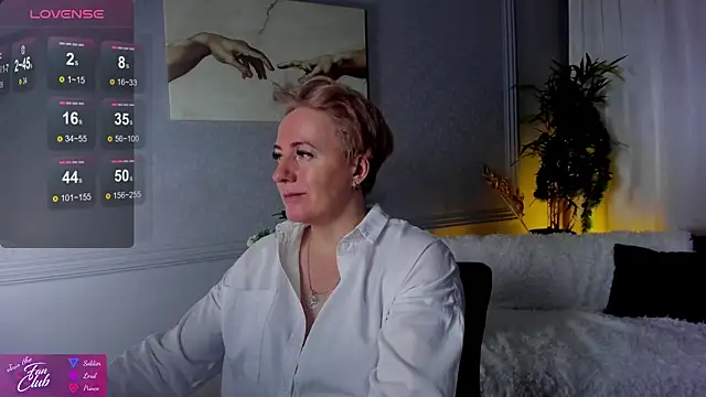 Nika Smit online show from 12-20-24, 10:16