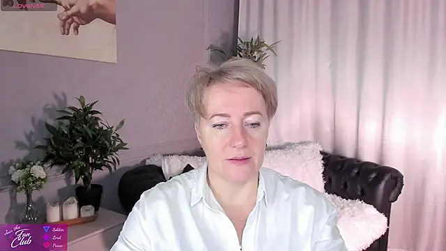 Nika Smit online show from 01-05-25, 05:20