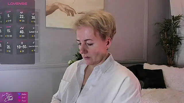 Nika Smit online show from 01-18-25, 09:02