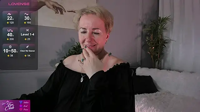 Nika Smit online show from 01-25-25, 02:14