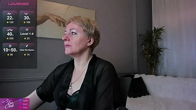 Nika Smit online show from 02-02-25, 04:59