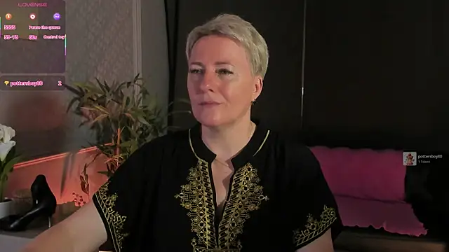Nika Smit online show from 06-28-26, 05:13
