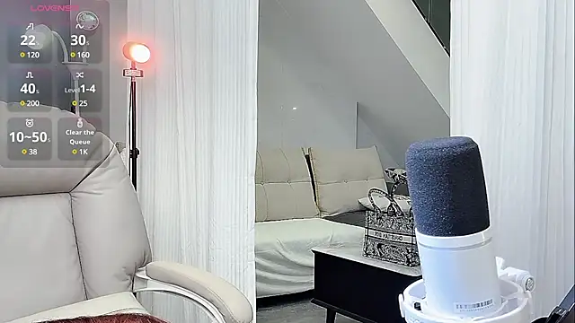 yoyo520- online show from 02-22-25, 10:20