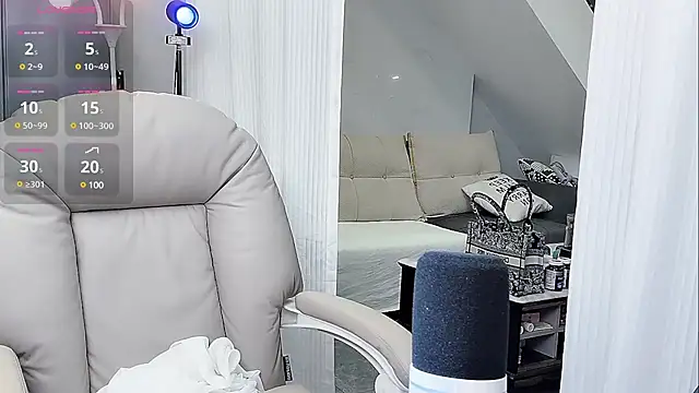 yoyo520- online show from 03-15-25, 08:54