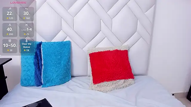 Analia18  online show from 11-07-25, 01:22