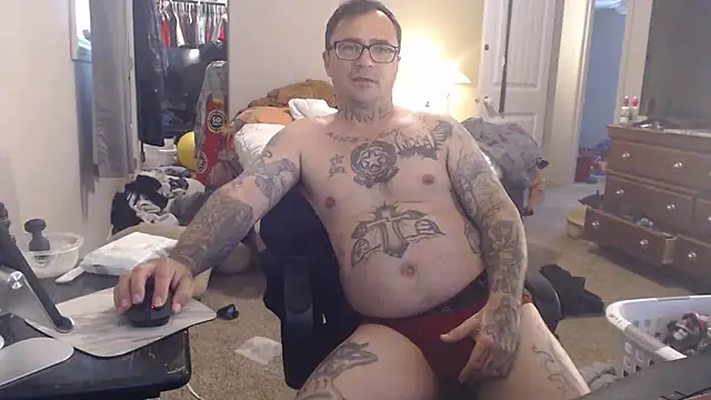 Snapshot of dadbod1178 chatting on 12-14-24, 06:52 dadbod1178 online show from 12-14-24, 06:52
