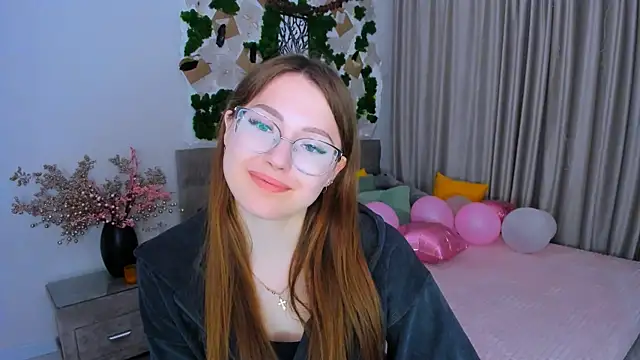 SereneFlame online show from 03-03-25, 04:03