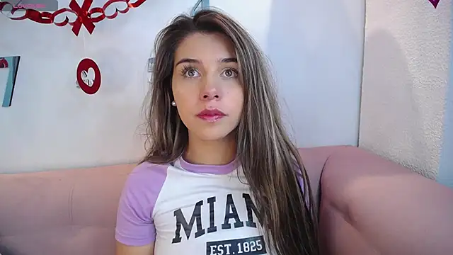 Snapshot of 1Sloppy_Fox4 chatting on 02-25-25, 09:09 1Sloppy Fox4 online show from 02-25-25, 09:09