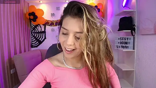 Snapshot of 1Sloppy_Fox4 chatting on 10-23-25, 08:51 1Sloppy Fox4 online show from 10-23-25, 08:51