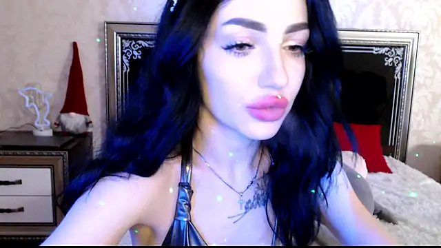 NancyLovee  online show from 01-03-25, 06:57