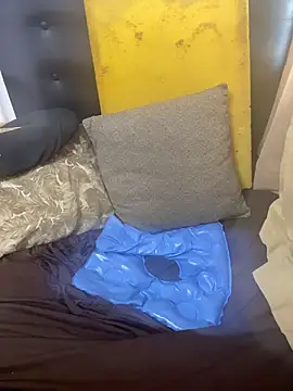 gloria7v05 online show from 04-01-26, 01:41