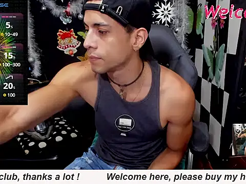 Snapshot of MikeRose94 chatting on 01-17-26, 04:33 MikeRose94 online show from 01-17-26, 04:33