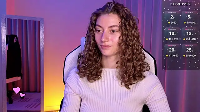 Snapshot of lady_curls chatting on 01-12-25, 01:53 lady curls online show from 01-12-25, 01:53