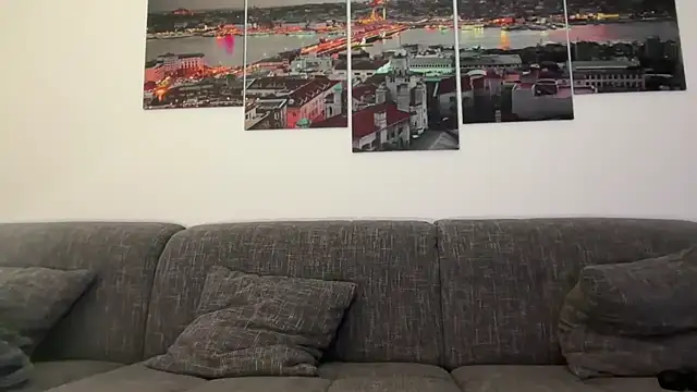 EmilyWi  online show from 02-18-25, 01:10