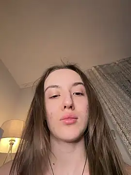 Snapshot of EmilyWi_ chatting on 02-25-26, 10:08 EmilyWi online show from 02-25-26, 10:08