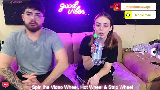 MrAndMrsSavage online show from 01-07-25, 09:14