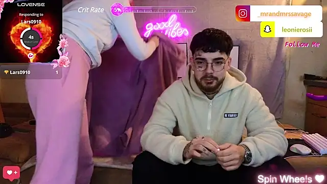 MrAndMrsSavage online show from 01-31-25, 02:49