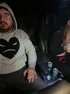 MrAndMrsSavage online show from 12-18-25, 09:54