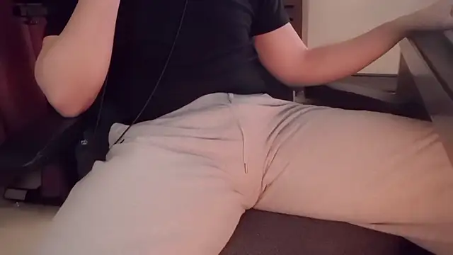 meow199410 online show from 06-18-26, 03:38