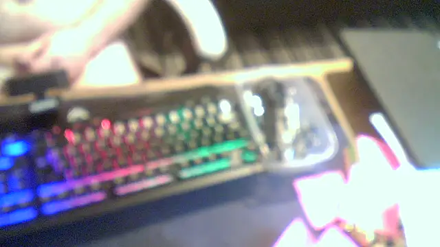 Snapshot of scot2bu chatting on 12-19-25, 09:05 scot2bu online show from 12-19-25, 09:05