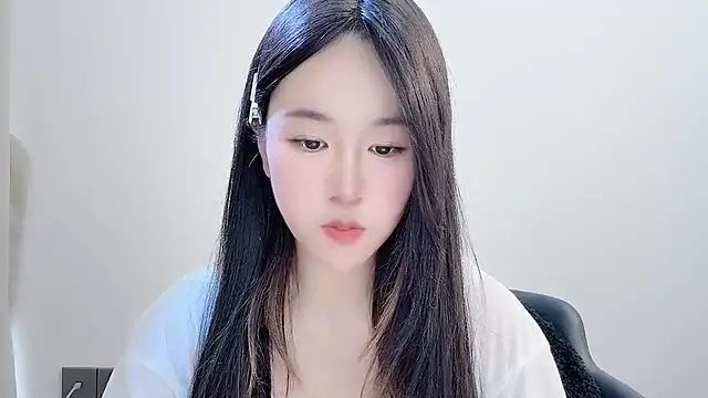 Snapshot of chloe-01 chatting on 12-03-25, 03:25 chloe-01 online show from 12-03-25, 03:25