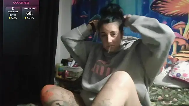 Snapshot of tattoomilf86 chatting on 12-04-24, 07:45 tattoomilf86 online show from 12-04-24, 07:45